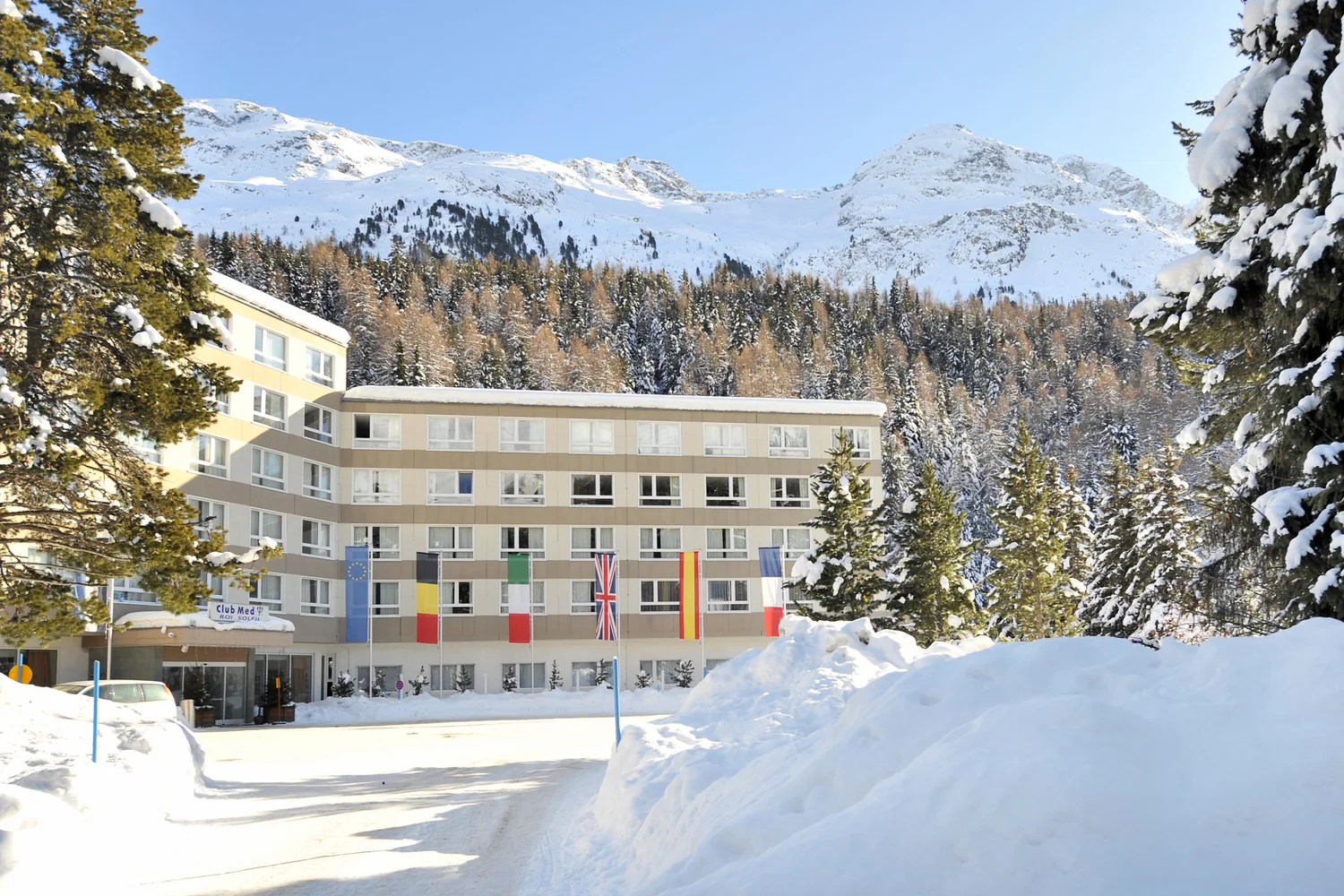 Club Med Saint-Moritz Roi Soleil зимой