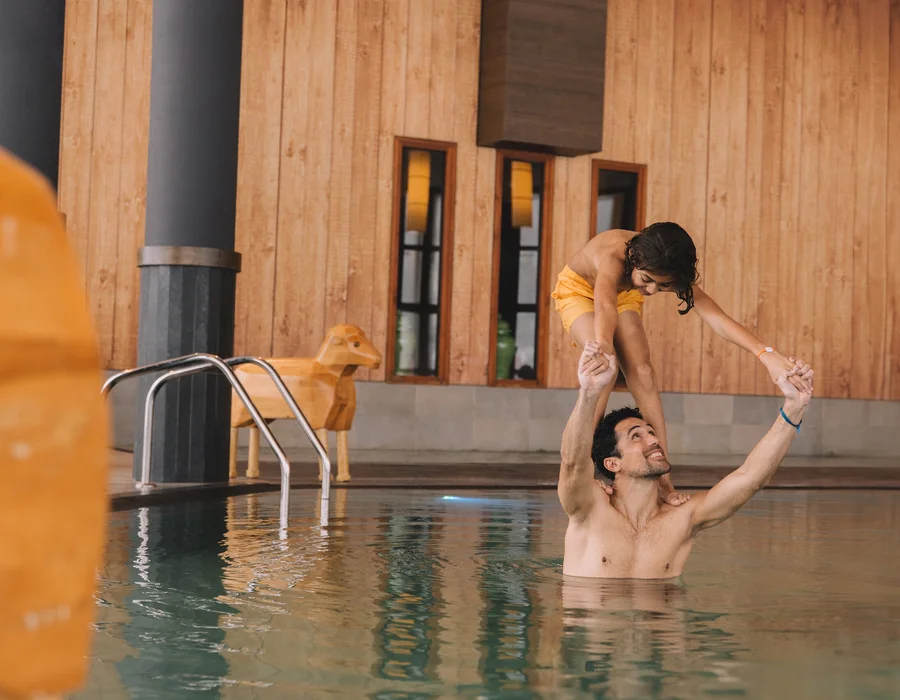 Крытый бассейн Club Med Valmorel