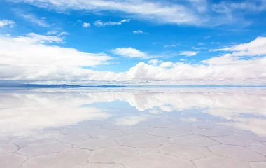 Nuit insolite dans un hôtel de sel au Salar d’Uyuni arco Herrera