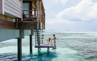 Famille à Kani aux Maldives