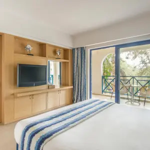 Suite - Sea Side