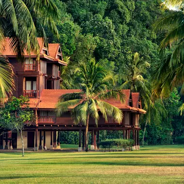 Cherating珍拉丁湾度假村