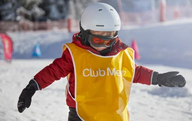 Família esquiando em Les Arcs.