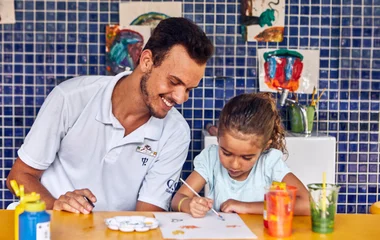 Experiência infantil com atividades e recreação nos resorts Club Med