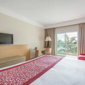 Deluxe Room - Lakeside