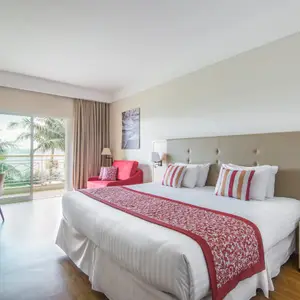 Deluxe Room - Lakeside