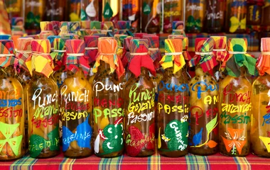 Garrafas de destilados.