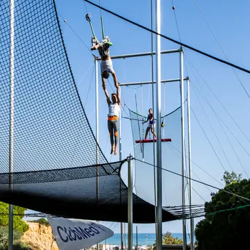 Trapèze volant & arts du cirque