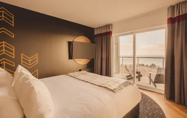 Riverview Suites