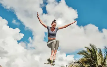Flying trapeze & circus activities