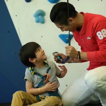 Arrampicata su parete