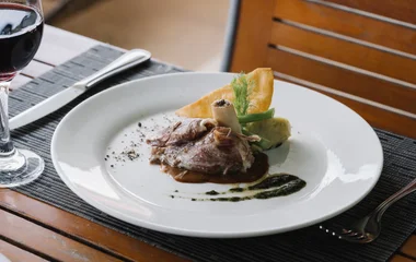 Plato del restaurante del resort.