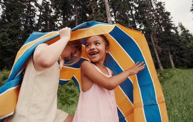 Enfants qui s'amusent