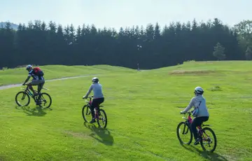 Accompanied rides