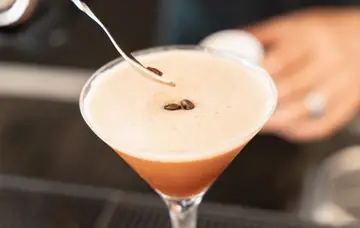 Alimentos & Bebidas