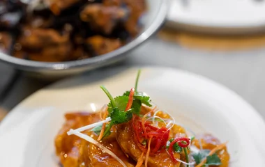 Prato de massa chinesa.