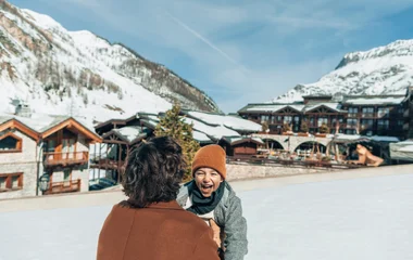 Padre e hijo en el resort.