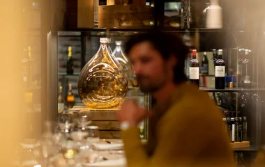 Les Millésimes Bar