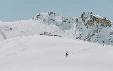 Skieur sur une piste