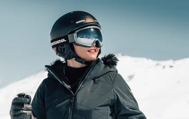 DE 4 À 17 ANS: COURS DE SKI ET SNOWBOARD AU CLUB MED