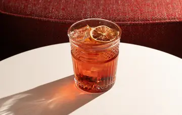 Restaurants & Bars