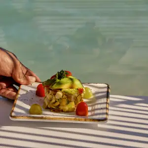 Déjeuner gourmand - mets frais et raffinés