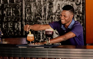 Serveur au Club Med Cap Skirring