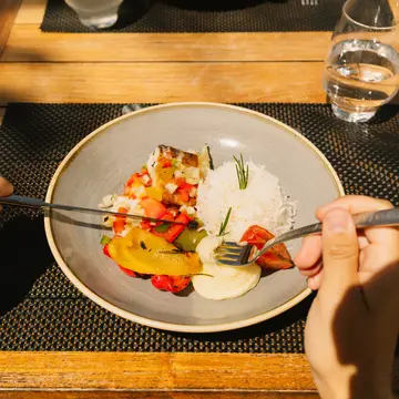 Comidas e Bebidas