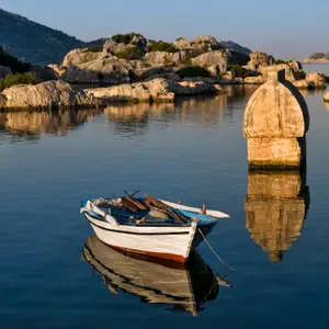 De côtes turques en îles grecques