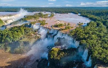 Les chutes d’Iguazú, des côtés brésiliens et argentins