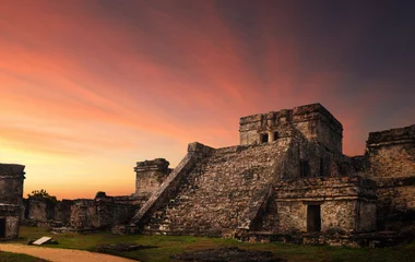 Chichén Itzá, Palenque et Tulum, trésors du Mexique, Sur les traces des cités mayas