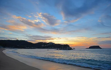 Randonnée entre les plages paisibles d'Ixtapa