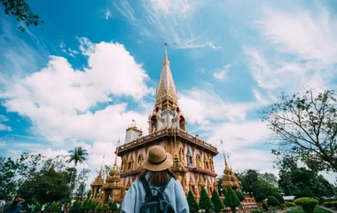 NACH THAILAND REISEN UND DIE LOKALE KULTUR ENTDECKEN