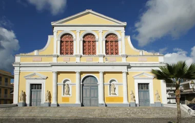 Grande-Terre : Pointe-à-Pitre et plages de rêve