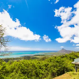 Où partir en octobre ? Cap sur l'île Maurice et son été austral