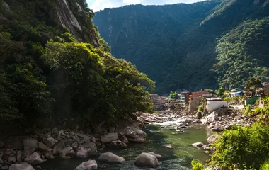 AGUAS CALIENTES