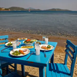 Repas traditionnels grecs avec vue sur la mer