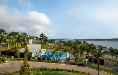lake paradise
