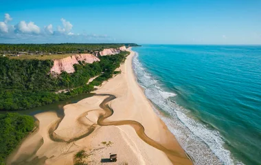 foto panoramica de la playa de Club Med Trancoso