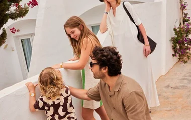 familia camimando en Club Med Djerba La Douce