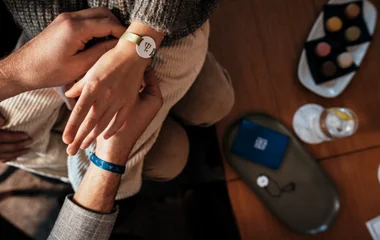 Cliente con pulsera digital