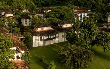 Resort Club Med em meio a natureza