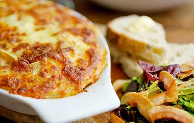 Prato culinário Tartiflette.