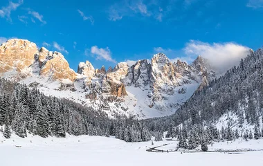 Dolomitas nos Alpes Italianos.