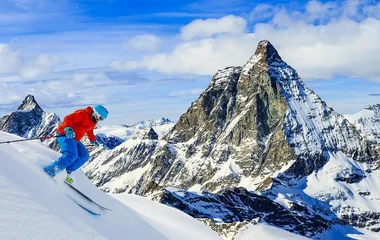 Esquiador em Zermatt