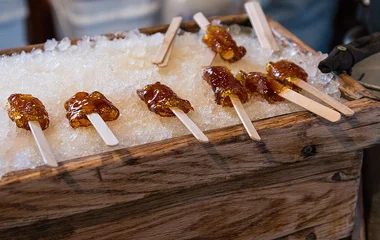 Prato de Maple Taffy