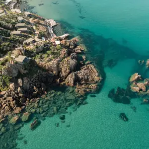 praia em Céfalu na Itália