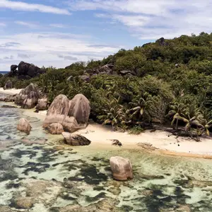 praia em seychelles