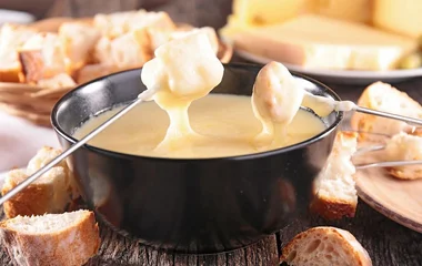 Fondue de queijo.