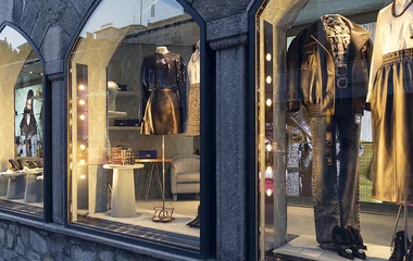 Vitrine de uma loja de roupas